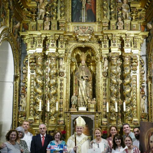 La Fundación Familia y Educación se consagra al Sagrado Corazón de Jesús